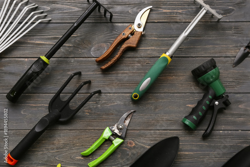 Set of gardening supplies o...