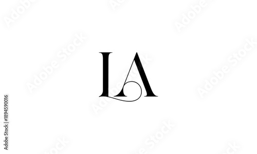 Foto LA initial letter logo or LA monogram