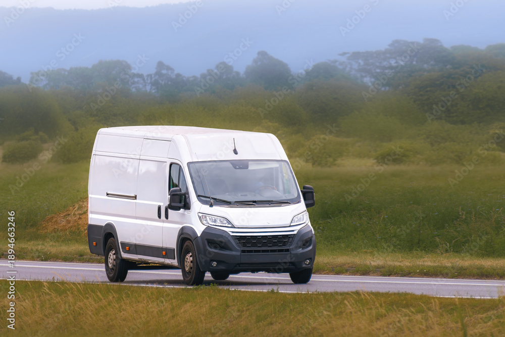 Obraz premium Modern delivery vehicle for small business