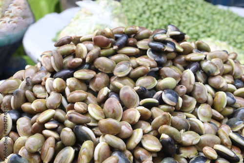 Obraz na plátně Edamame seeds stock on shop for sell are cash crops