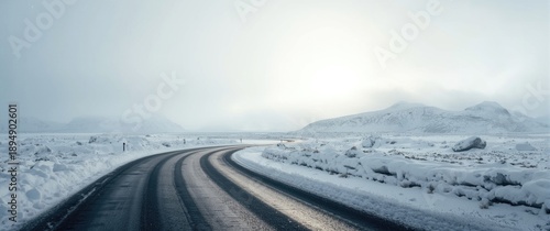 Panel kuchenny z motywem Iceland's uphill road scenery during winter