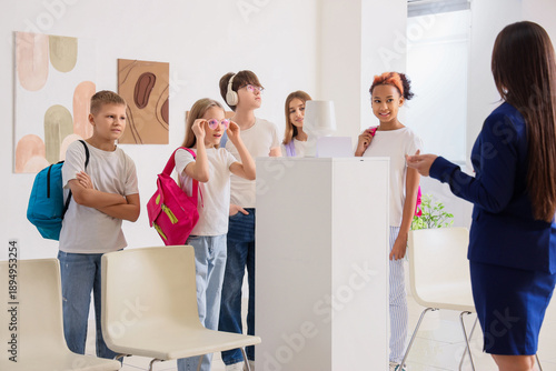 Group of schoolchildren wit...
