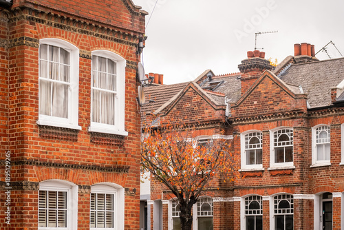 Fulham Hammersmith- Victorian Terraced Houses London – Classic Red Brick Residential Row in Urban Neighborhood