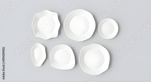 plate, dish, white, empty, dinnerware, tableware, ceramic, porcelain, kitchen, dining, serving, food, meal, clean, round, simple, minimal, modern, flat, icon, illustration, vector, symbol, graphic, de