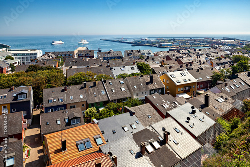Tableau sur toile Roofes of the Helgoland City