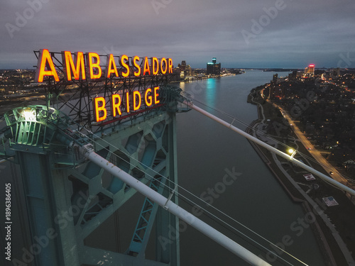Φωτογραφία Ambassador Bridge