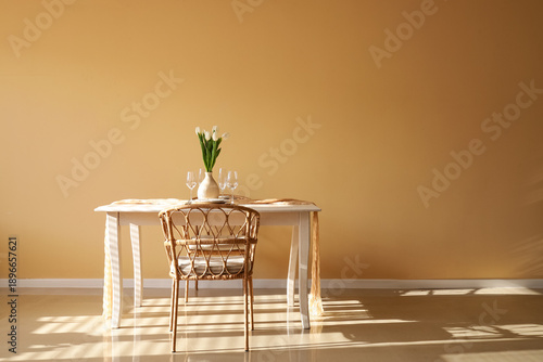 Dining table set for Women'...