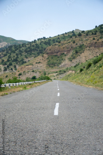 the road to the mountains