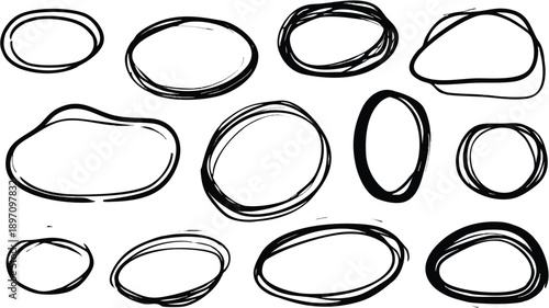 A set of hand-drawn, doodle-style, oval-shaped circles, isolated on a transparent background