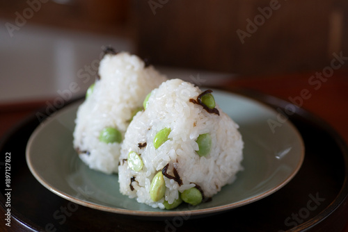 おにぎり、枝豆、昆布、枝豆と昆布、