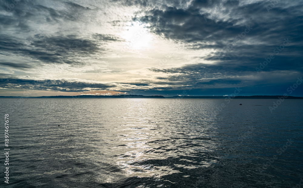 Fototapeta premium Clouds_Over_PUget_Sound 2
