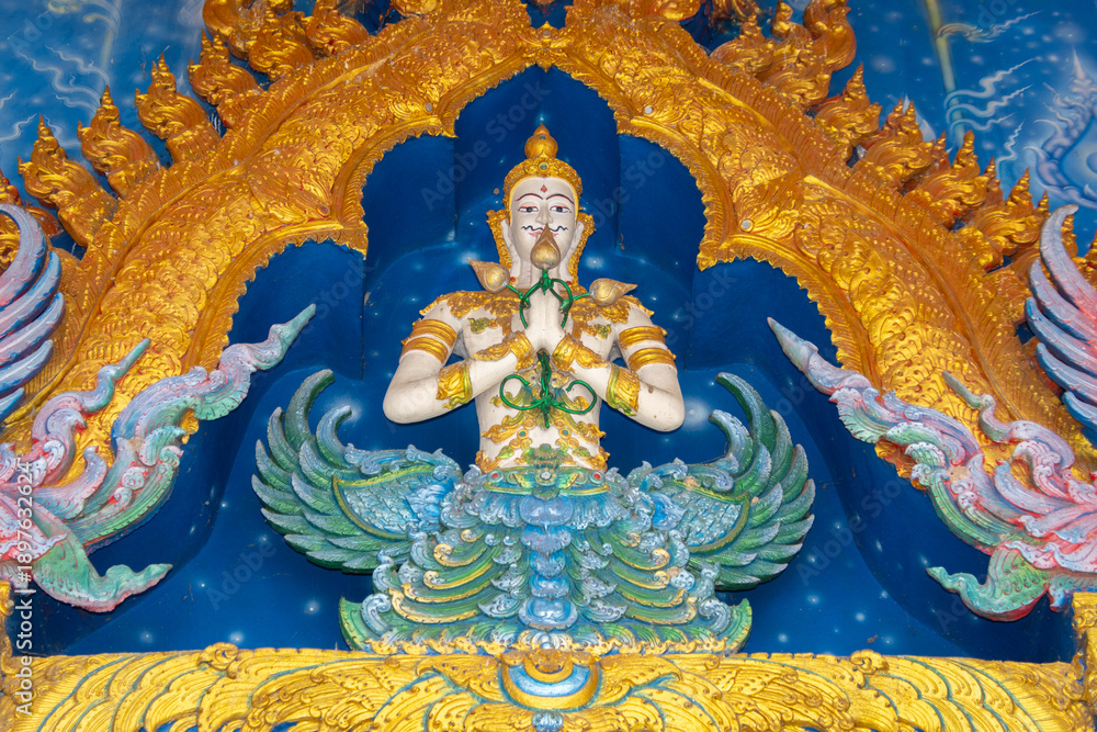 Obraz premium Architectural details of the famous Blue Temple in Chiang Rai, Thailand
