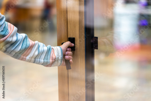 Hand opening modern wooden glass door handle