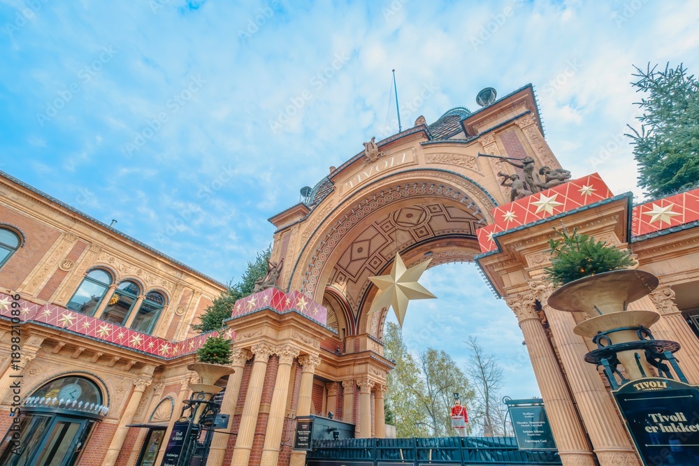 Obraz premium Main Entrance of Tivoli Gardens with Christmas Star in Copenhagen