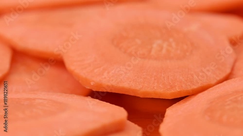  video of carrot slices