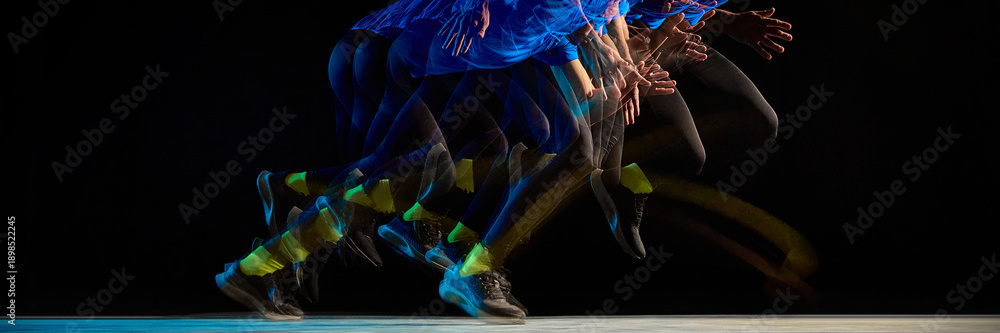 Obraz premium Stroboscopic runner motion with layered movement on dark background. Concept of speed, acceleration, dynamic energy, athletic performance, time sequence, and human motion visualization. Banner