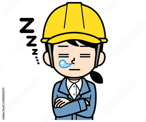 居眠りするヘルメットをかぶった現場監督の女性