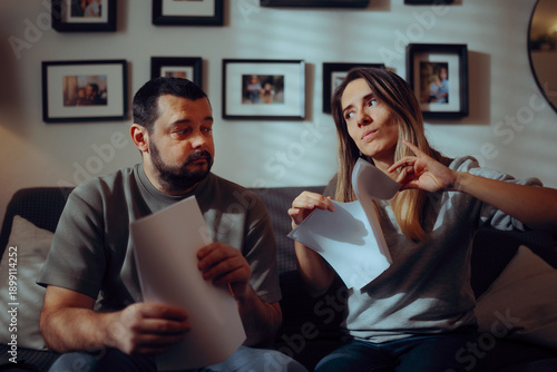 Tablou pe pânză Wife Tearing Apart a Prenuptial Agreement or a Legal Document