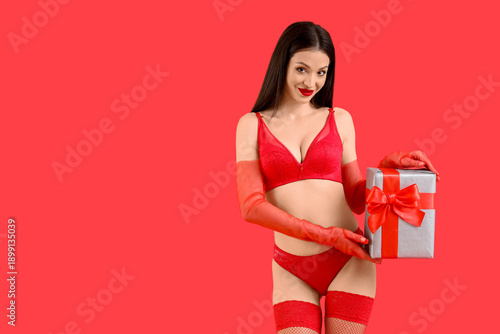 Beautiful young woman in se...
