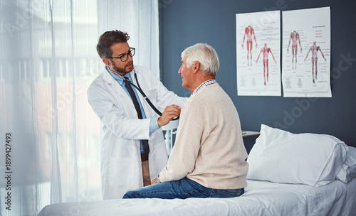 Bild auf Leinwand Old man, doctor and stethoscope exam in hospital for lung assessment, heart health or checkup