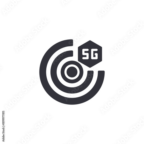 Target with 5G signal icon representing optimized network coverage, signal precision, and advanced telecom performance.