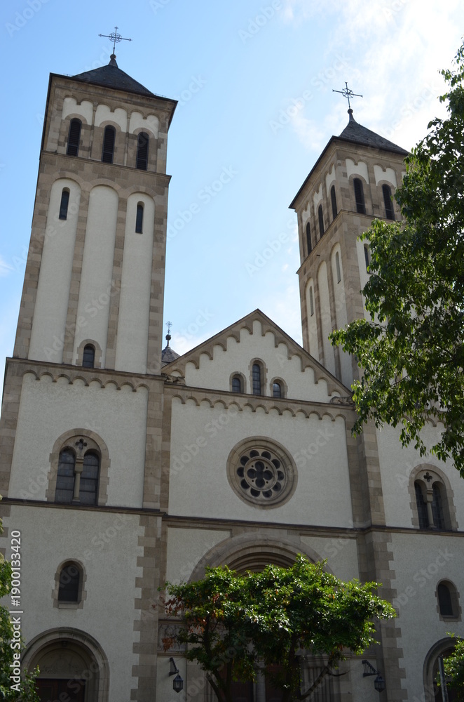 Fototapeta premium Frankfurt am Main - St.-Bernhardkirche