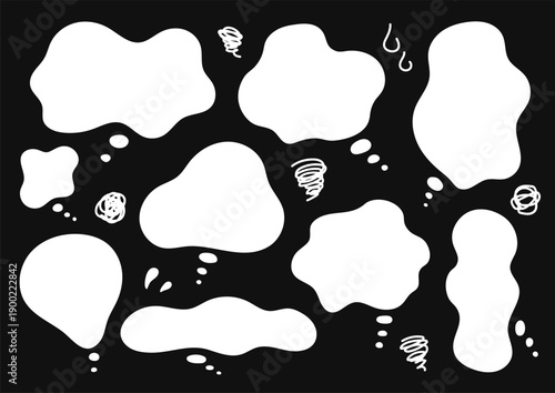 強調表現に使える白いもやもや吹き出しセット　悩み・不安　黒背景