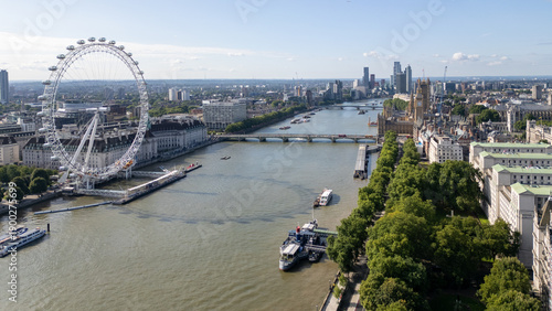 Cuadro en lienzo Aerial View of London Eye and Big Ben Over the River Thames