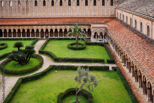 Fotografija The magnificent Benedictine Cloister in Monreale near Palermo is part of the Cathedral of Monreale