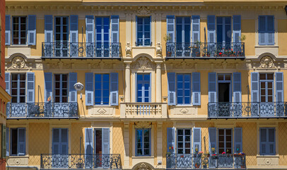 Fotobehang Nice Traditionele straatjes in oud Nice  © SvetlanaSF