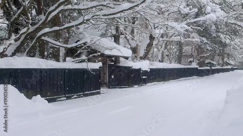 雪降る角館・武家屋敷通り・石黒家（秋田県・仙北市）