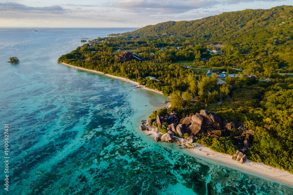Obraz premium Stunning aerial view of Anse Source d'Argent beach in La Digue, Seychelles