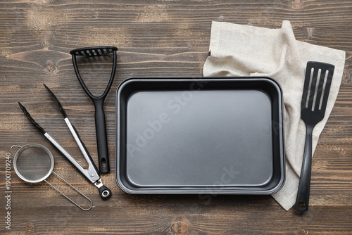 Baking tray, slotted turner...