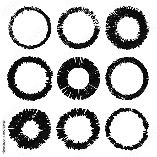 Set of grunge circles. Dama...