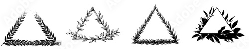 Handcrafted Triangle Laurel Border