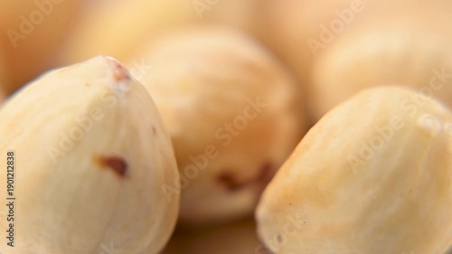  video of hazelnuts