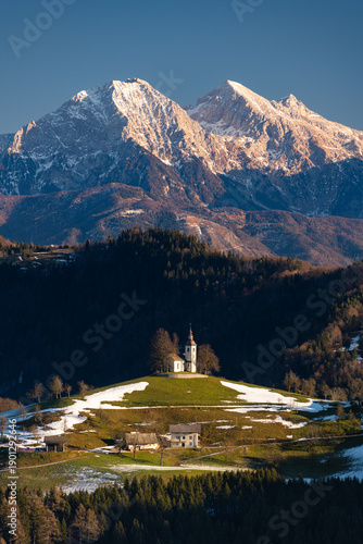 view of the Cerkev Sv. Tomaž church
