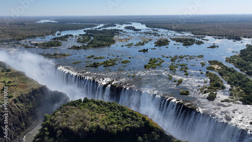 Bild auf Leinwand Victoria Falls In Livingstone Northern Rhodesia Zambia