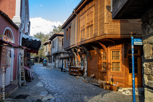 holzhäuser in sosopol in bulgarien