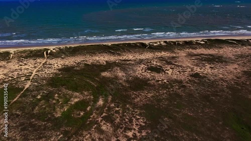 Voando em direção ao mar