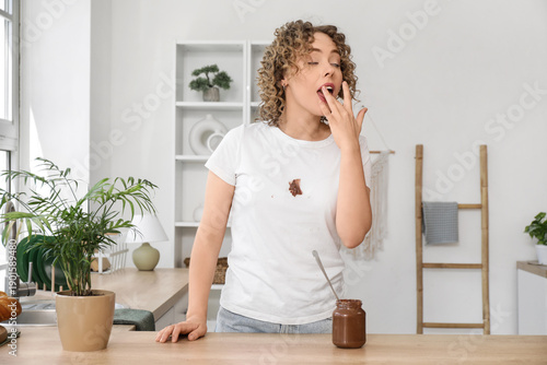 Young woman in dirty t-shir...