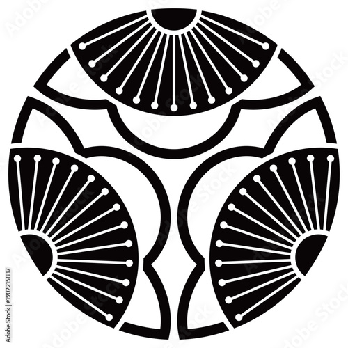 家紋です。中陰三つ割り向こう梅といいます。