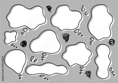 不安定な気持ちを表現したもやもや吹き出しセット　グレー背景