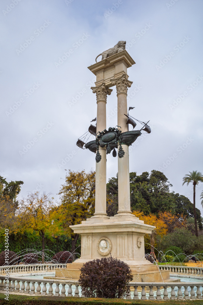 Fototapeta premium Monument to Christopher Columbus (Monumento a Cristóbal Colón), located in the Jardines de Murillo in Seville.