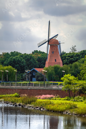 windmill in the netherlands