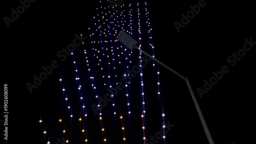 The moment when hundreds of drones began to act in the night sky