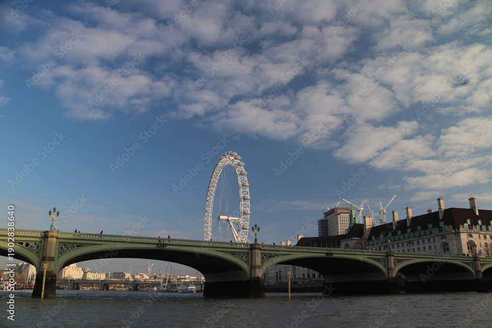 Fototapeta premium Westminster Bridge & the London Eye