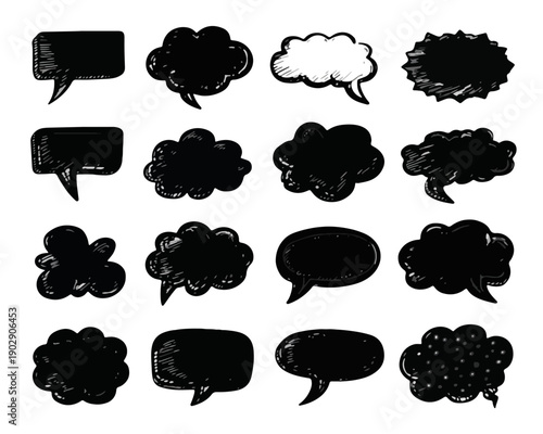 Ensemble de bulles de dialogue dessinées à la main, noires et blanches, avec fond transparent, pour communication.