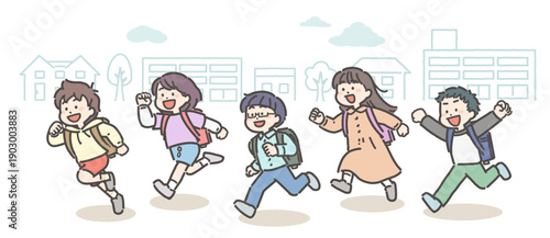 ランドセルを背負って町中を走る小学生の男女グループ