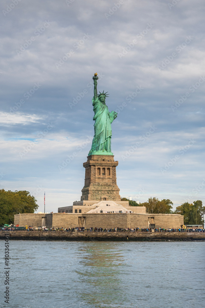 Fototapeta premium statue of liberty new york city
